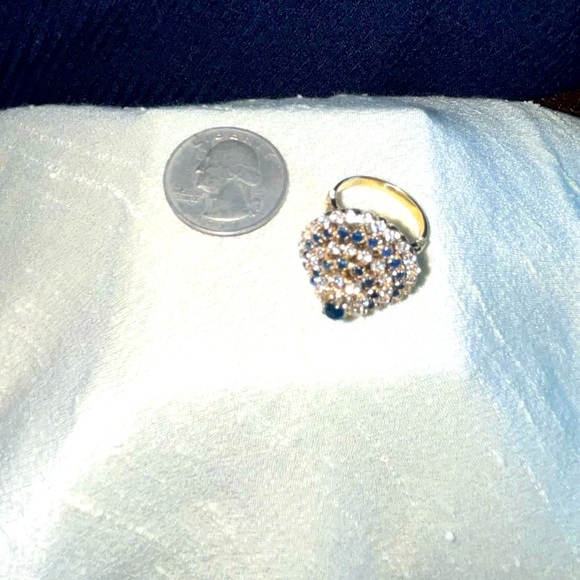 Diamond and Sapphire Ballerina Estate Ring - Picture 13 of 16